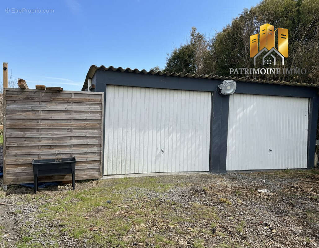 Maison à LOUESTAULT
