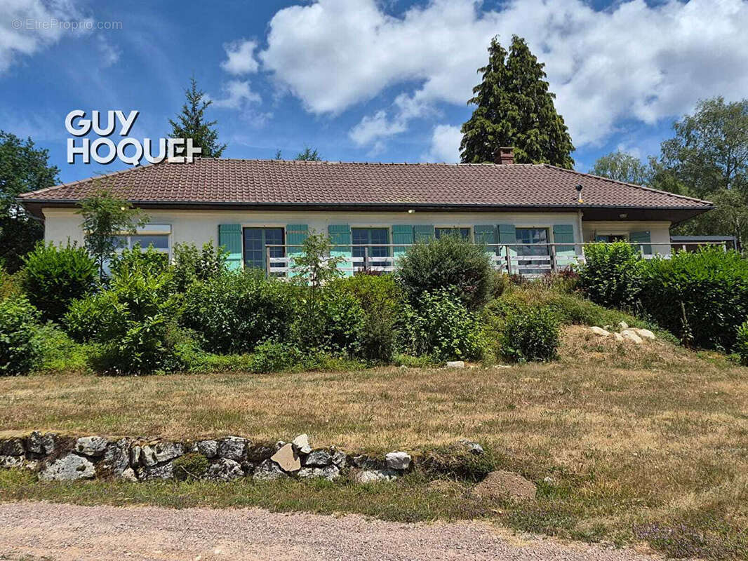Maison de plain-pied avec piscine, jacuzzi et vue exceptionnelle sur le Lac des Settons - photo 3