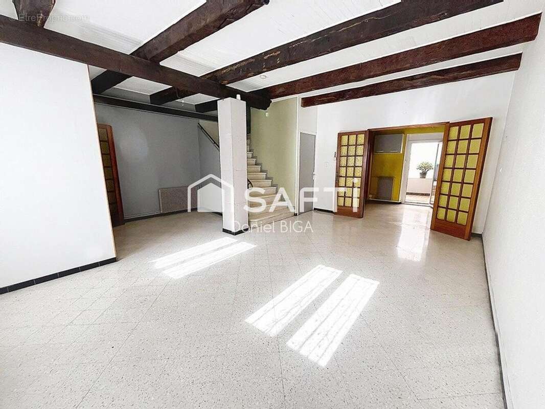 Photo 2 - Maison à MARSEILLE-10E