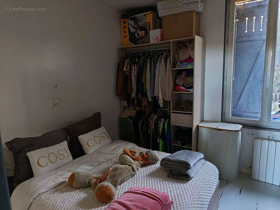 Maison à AUZAT-LA-COMBELLE