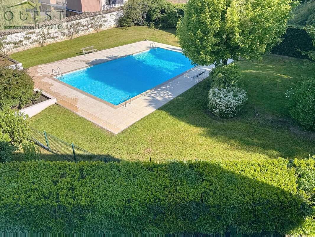 superbe appartement 'Pitance' rénové  dans résidence de sta - photo 11
