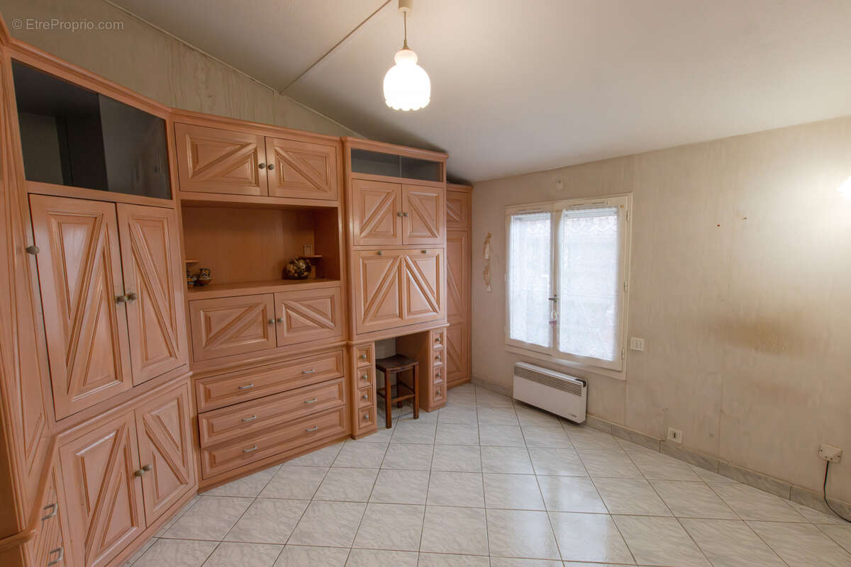 Maison à PUGET-SUR-ARGENS