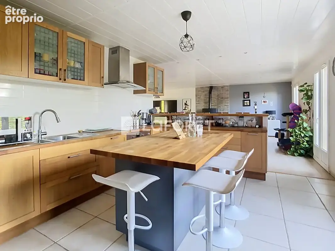 Maison Bovel 8 pièce(s) 195 m2 - photo 6