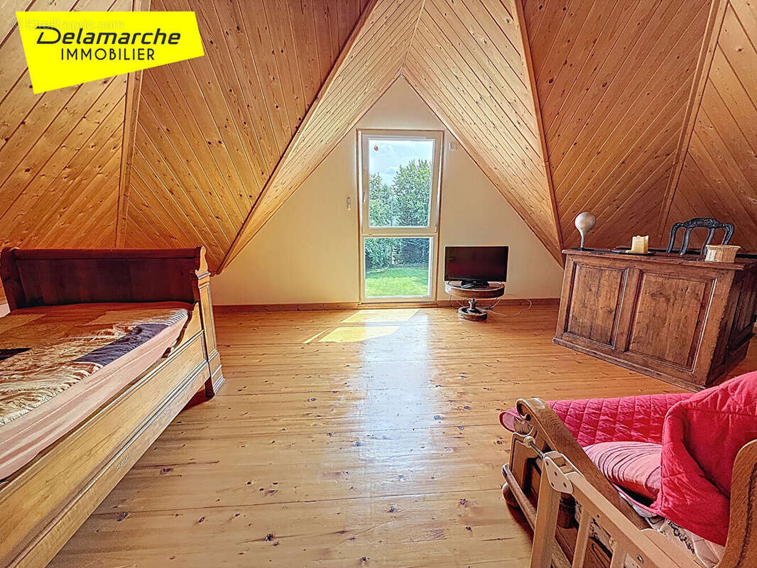 A vendre maison avec dépendances à la chapelle cecelin - photo 10