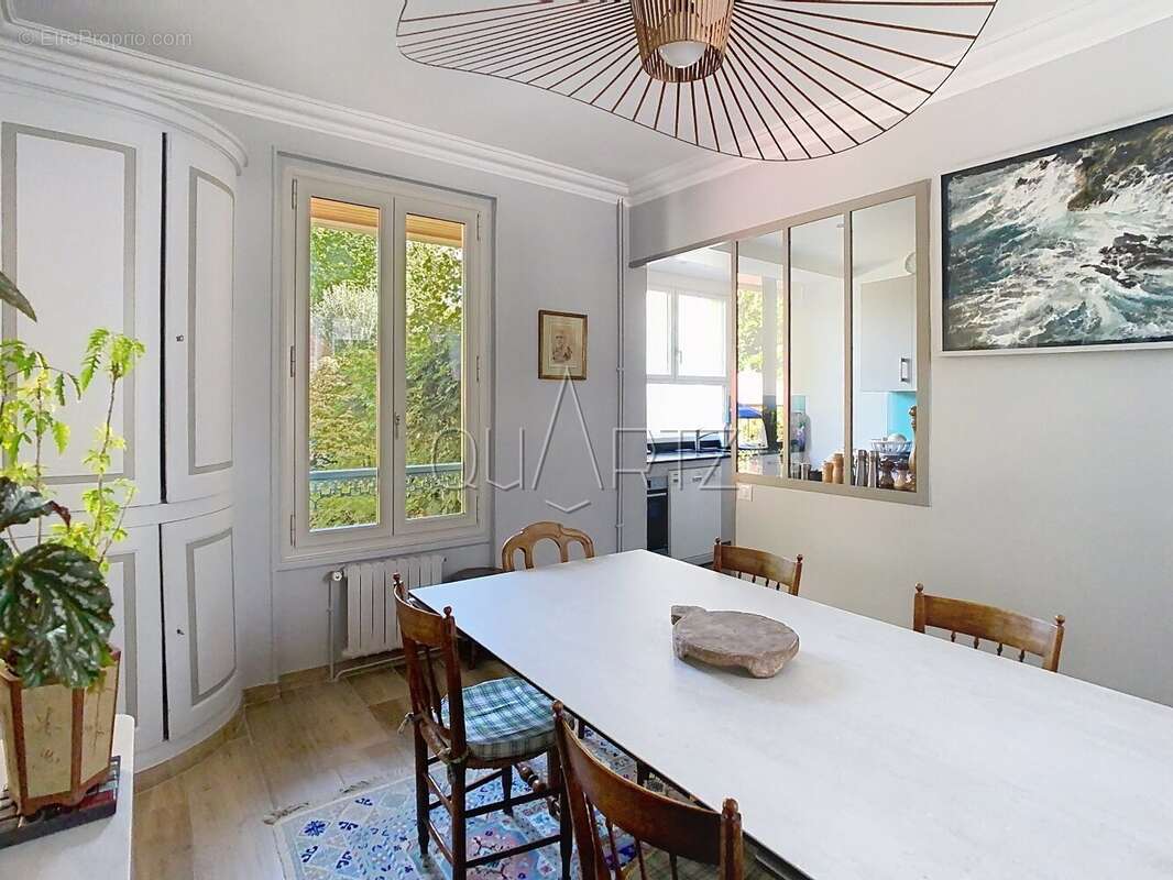 Maison à VERSAILLES