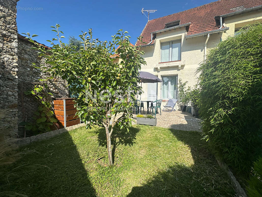 Maison à NEUILLY-EN-VEXIN