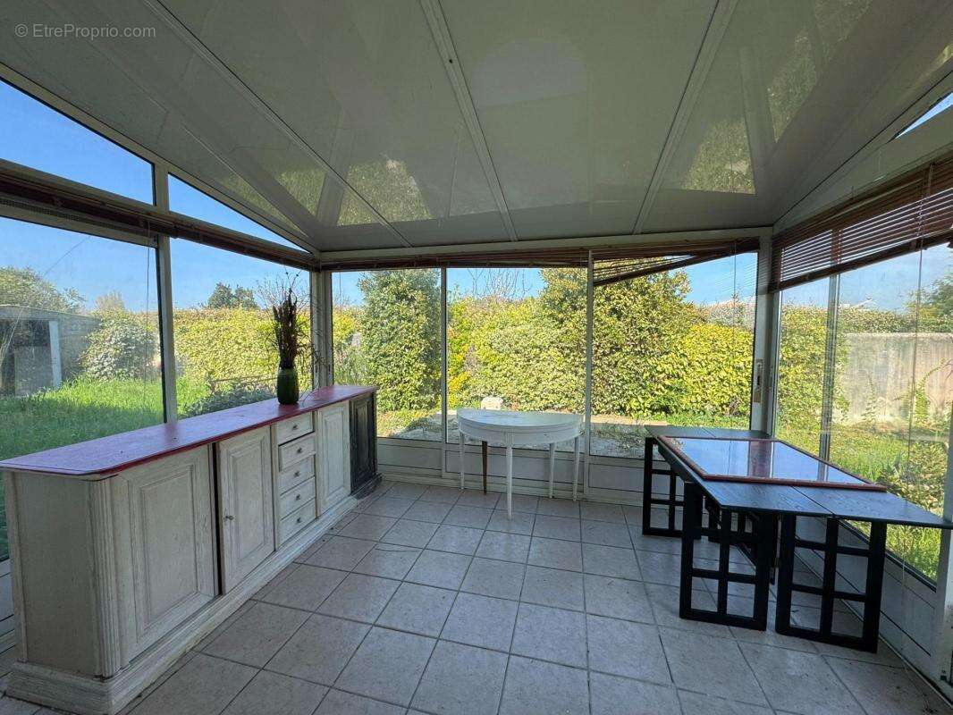Maison à LA BREE-LES-BAINS