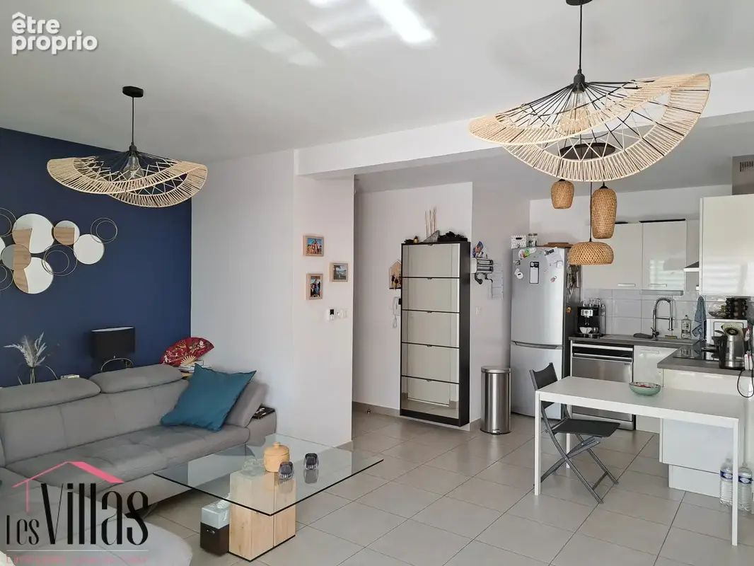 Saint Pierre la Mer - Appartement T3 avec terrasse et garage - photo 4