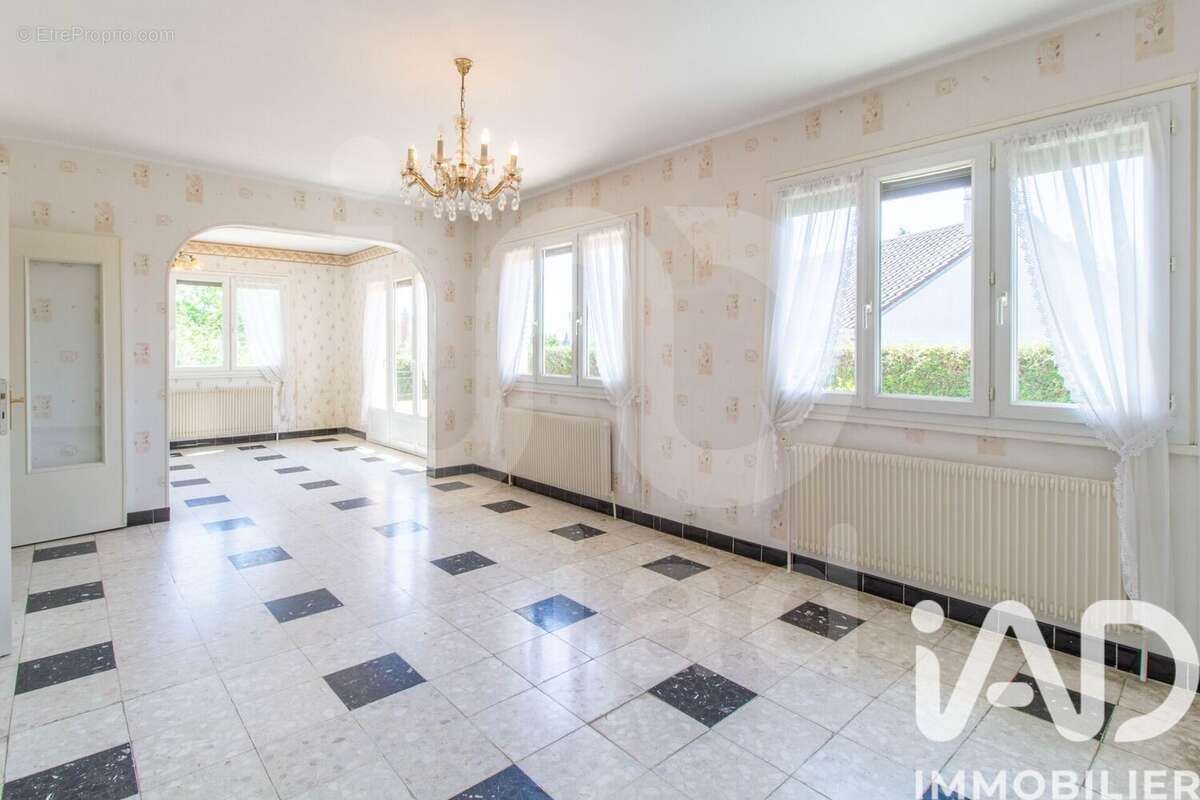Photo 9 - Maison à THOUROTTE