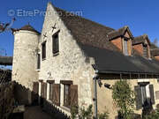 Maison à SAINT-GENOUPH
