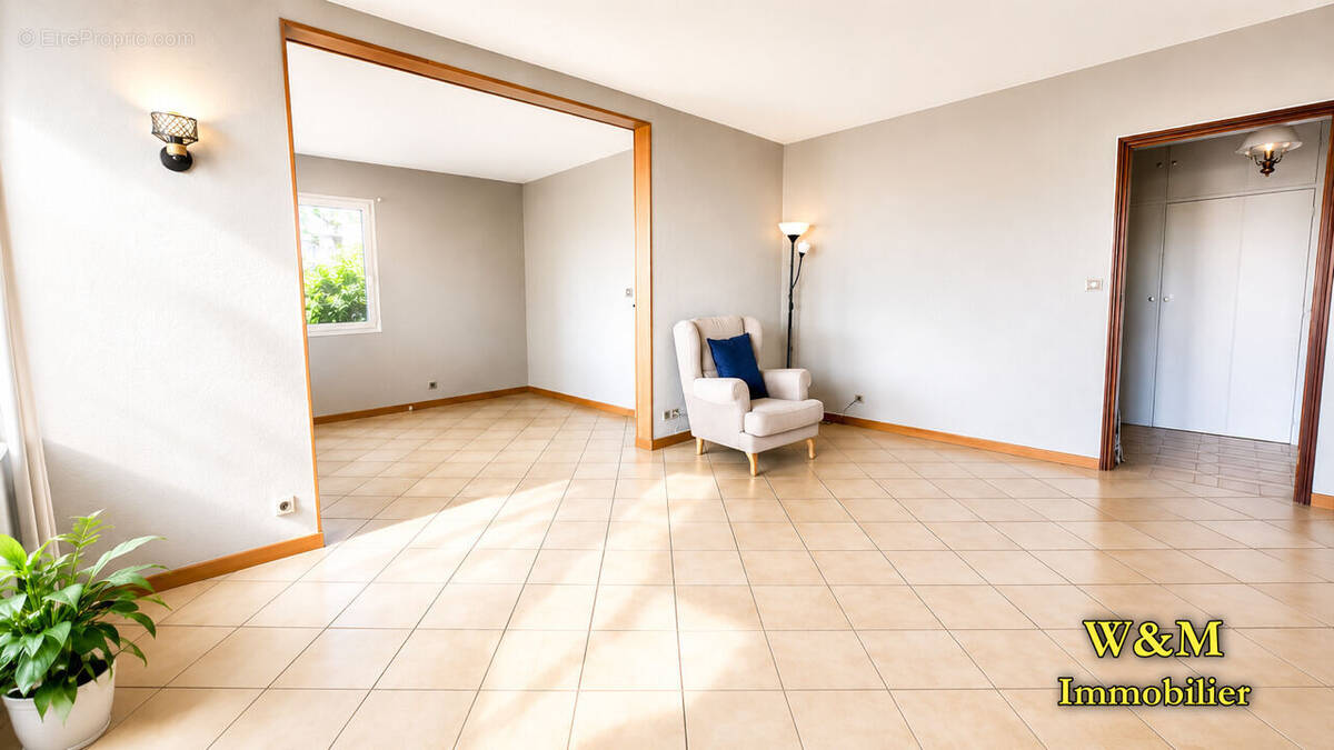 Appartement à RIS-ORANGIS