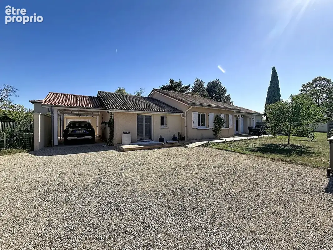 Maison à MEXIMIEUX