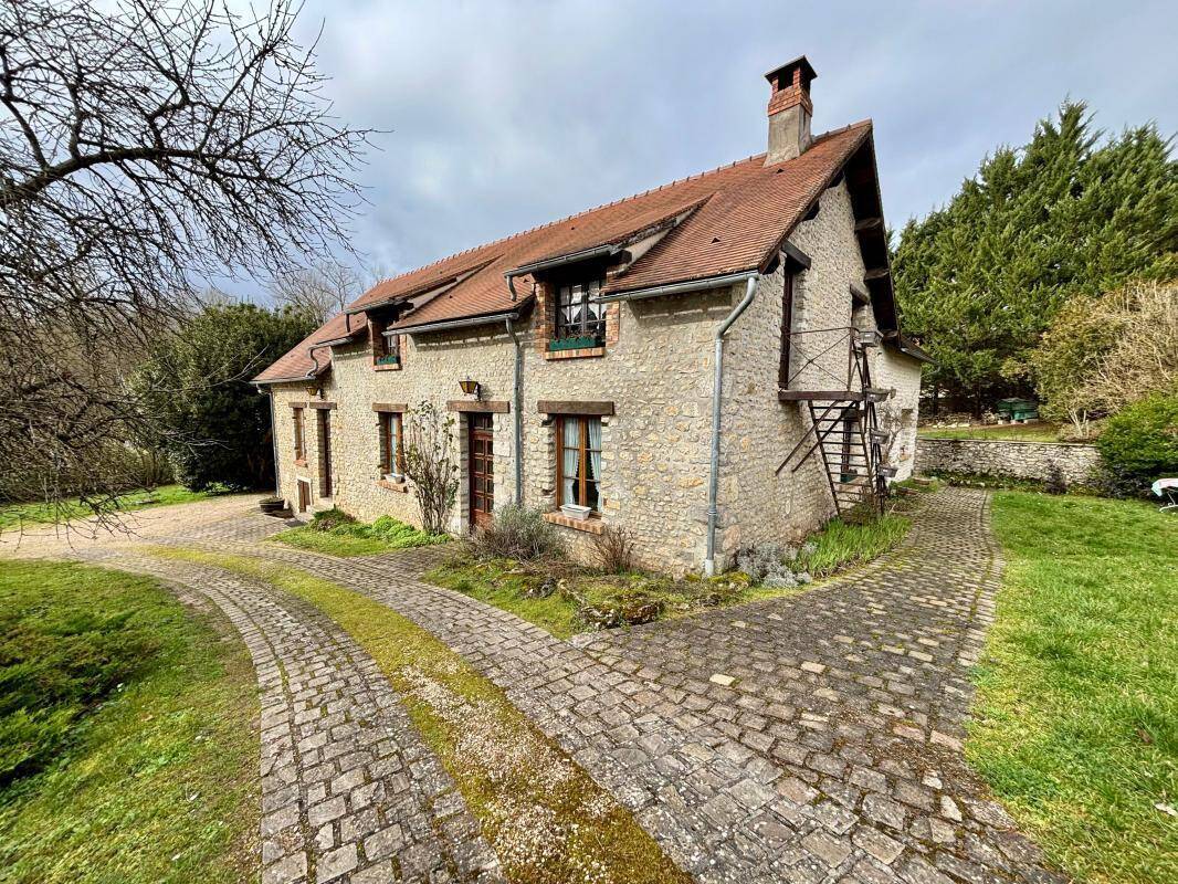 Maison à ETAMPES