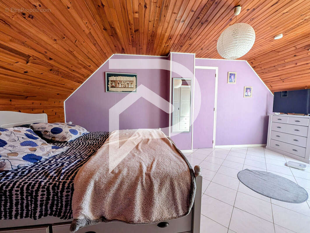 Maison à MERU
