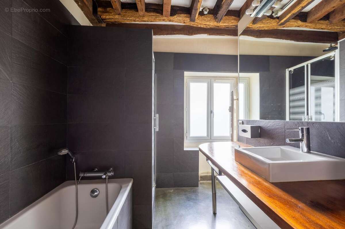 Appartement 63 m² à Paris-7e  - photo 8