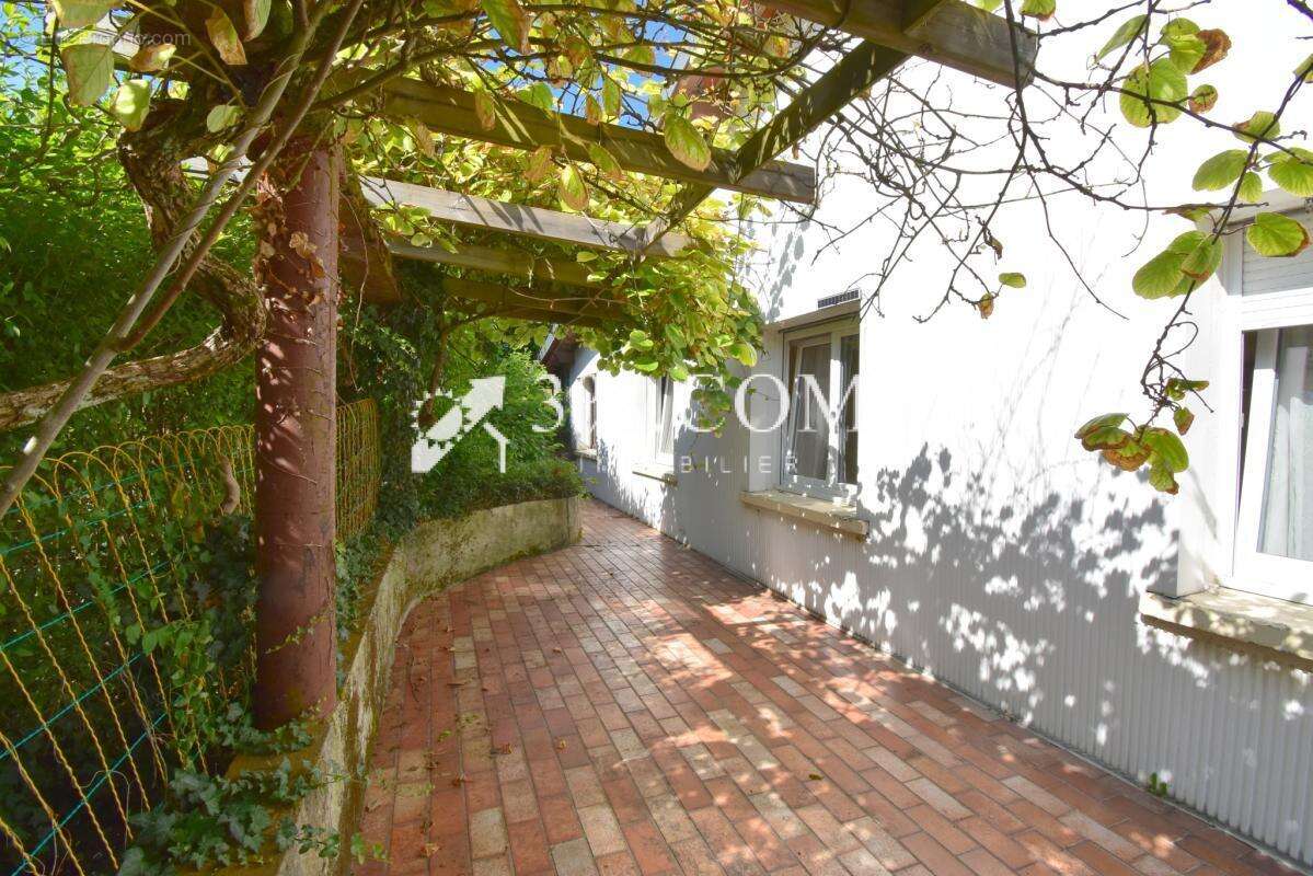 Maison individuelle de 118 m2 sur 920 m2 de terrain à Bullig - photo 18