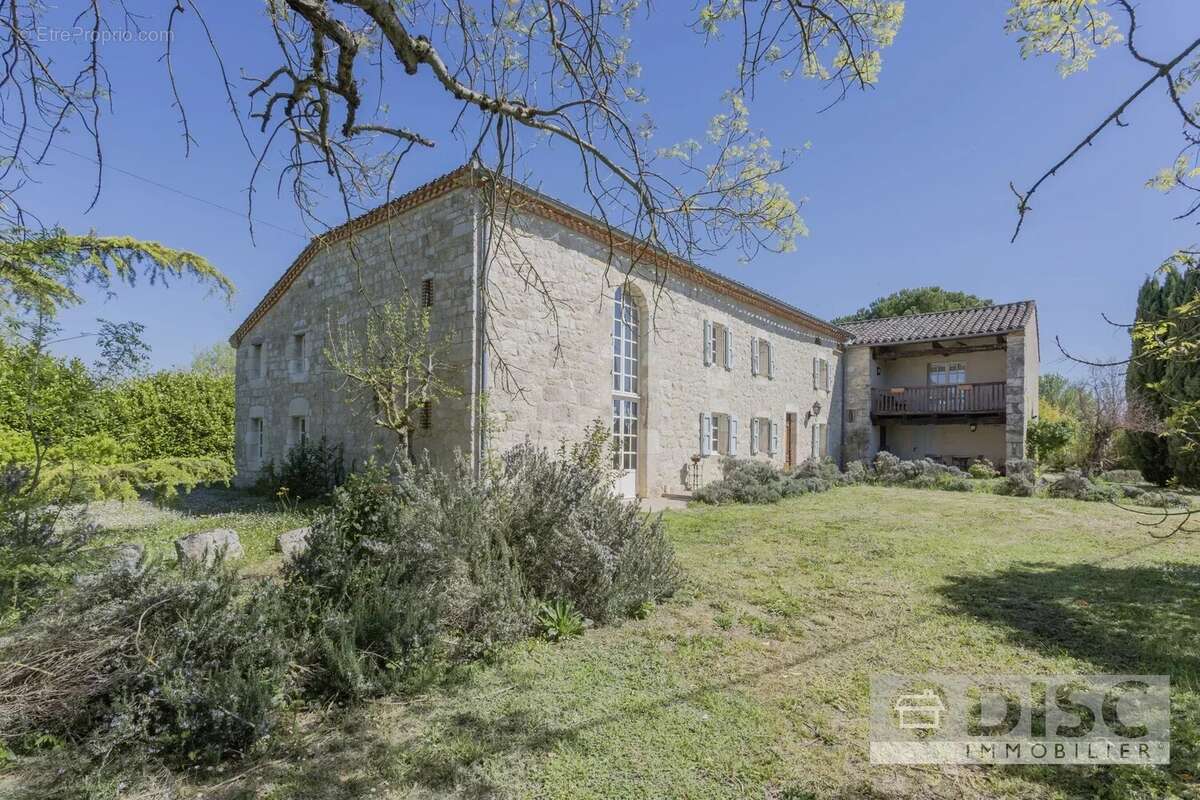 Maison à VIEUX