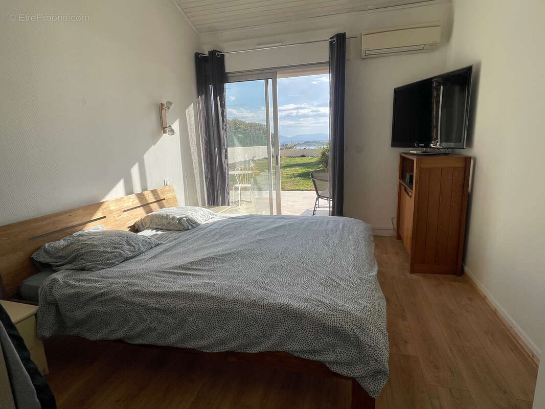 Maison à VILLENEUVE-DE-LA-RAHO