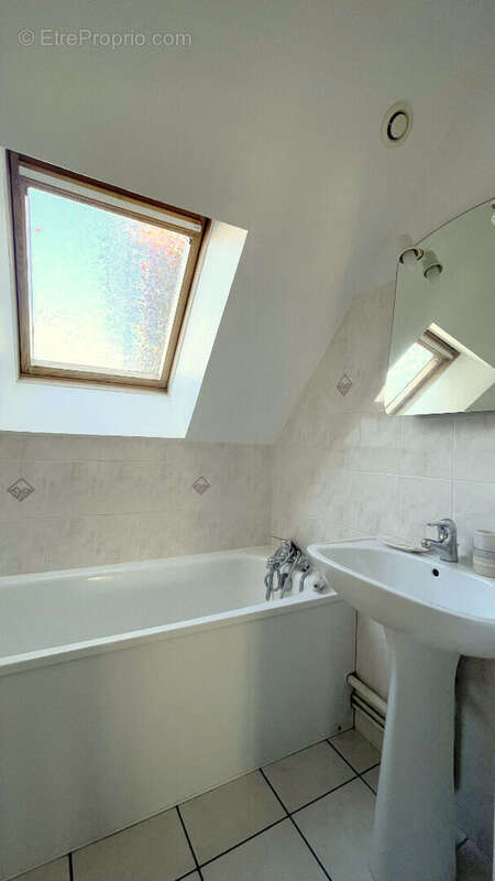 Appartement à EPERNON