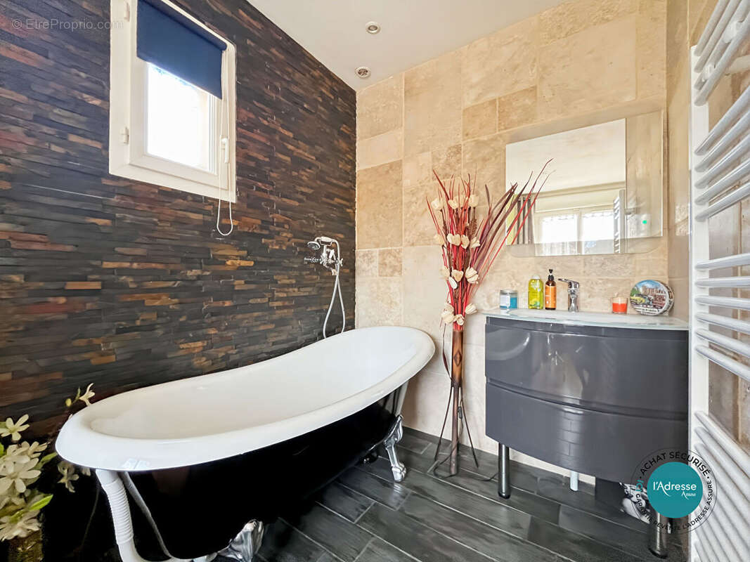 Maison à BALLANCOURT-SUR-ESSONNE