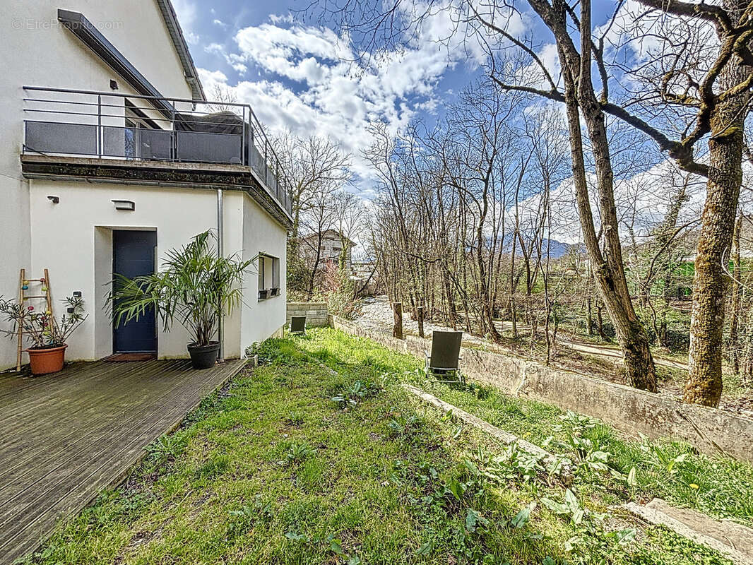 Appartement à AIX-LES-BAINS