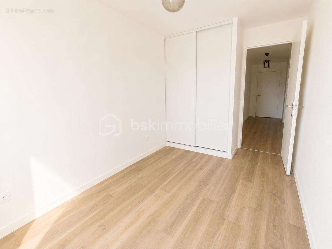 Appartement 4 pieces 88m2 avec 3 chambres & balcon - photo 7
