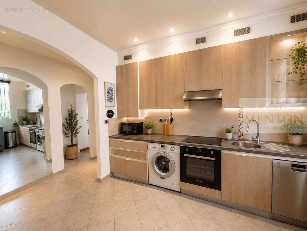 Appartement à MENTON