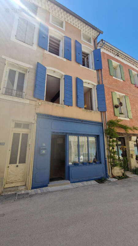 Maison à MALAUCENE