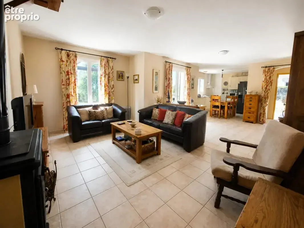 Maison de 4 pièces de 100 m² à Cuxac-Cabardès - photo 3
