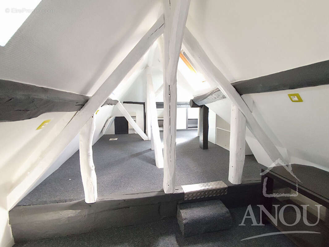 Maison à LES AUTELS-VILLEVILLON