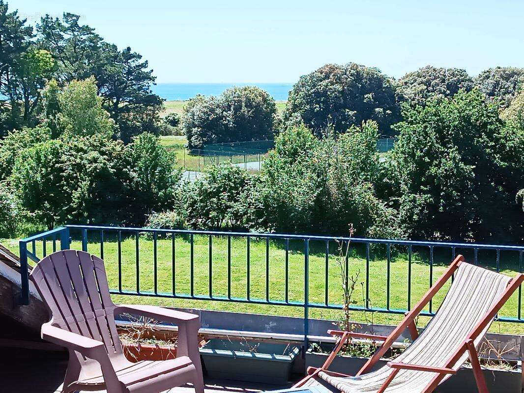 Appartement à ARZON