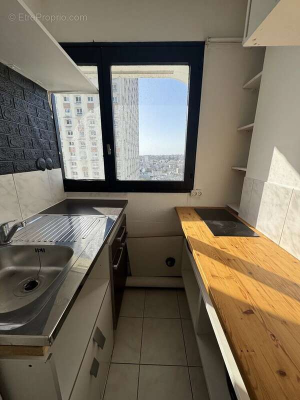Appartement à PARIS-20E
