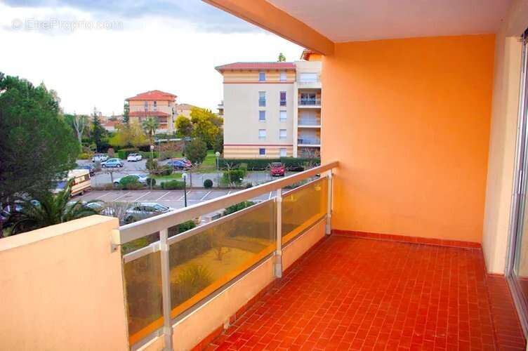 Appartement à FREJUS