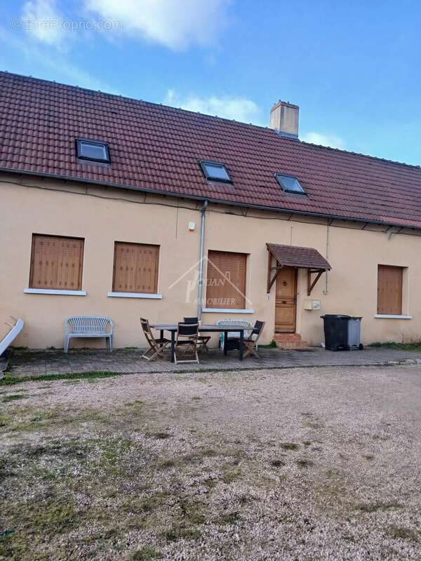 Appartement à VARENNES-SUR-ALLIER