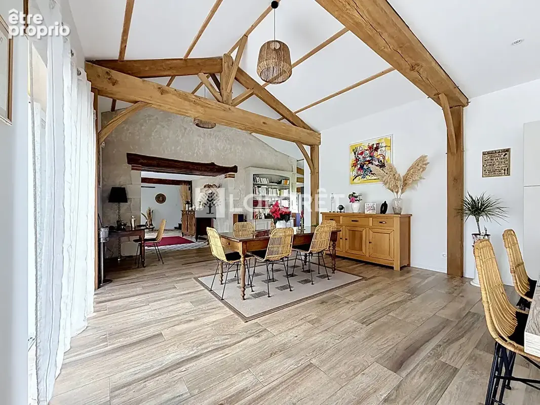 Maison Saint Macaire Du Bois  4 Ch - photo 11
