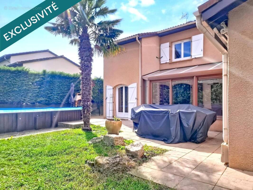 Photo 1 - Maison à CORBAS