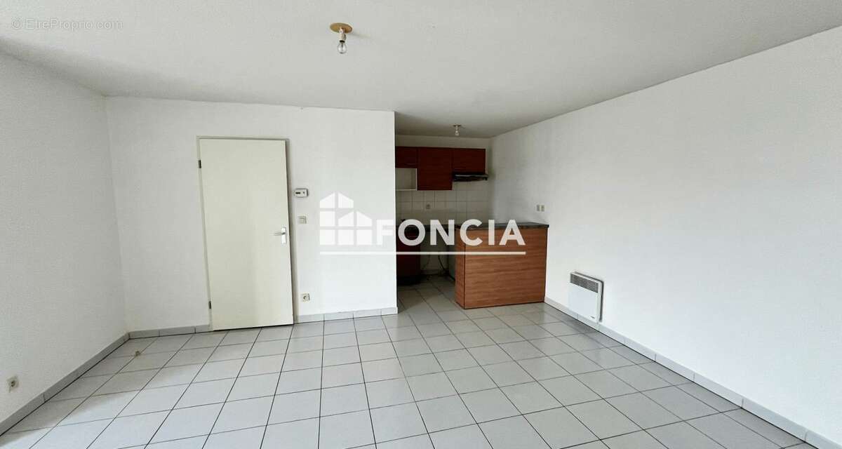 Appartement à MONTIGNY-EN-GOHELLE