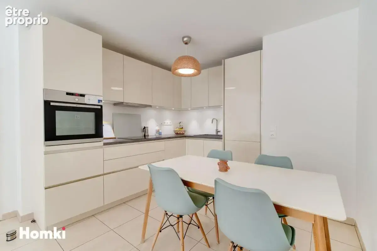 Appartement T3 de 60 m² à Marseille 13008, Rue Gaz du Midi - photo 11