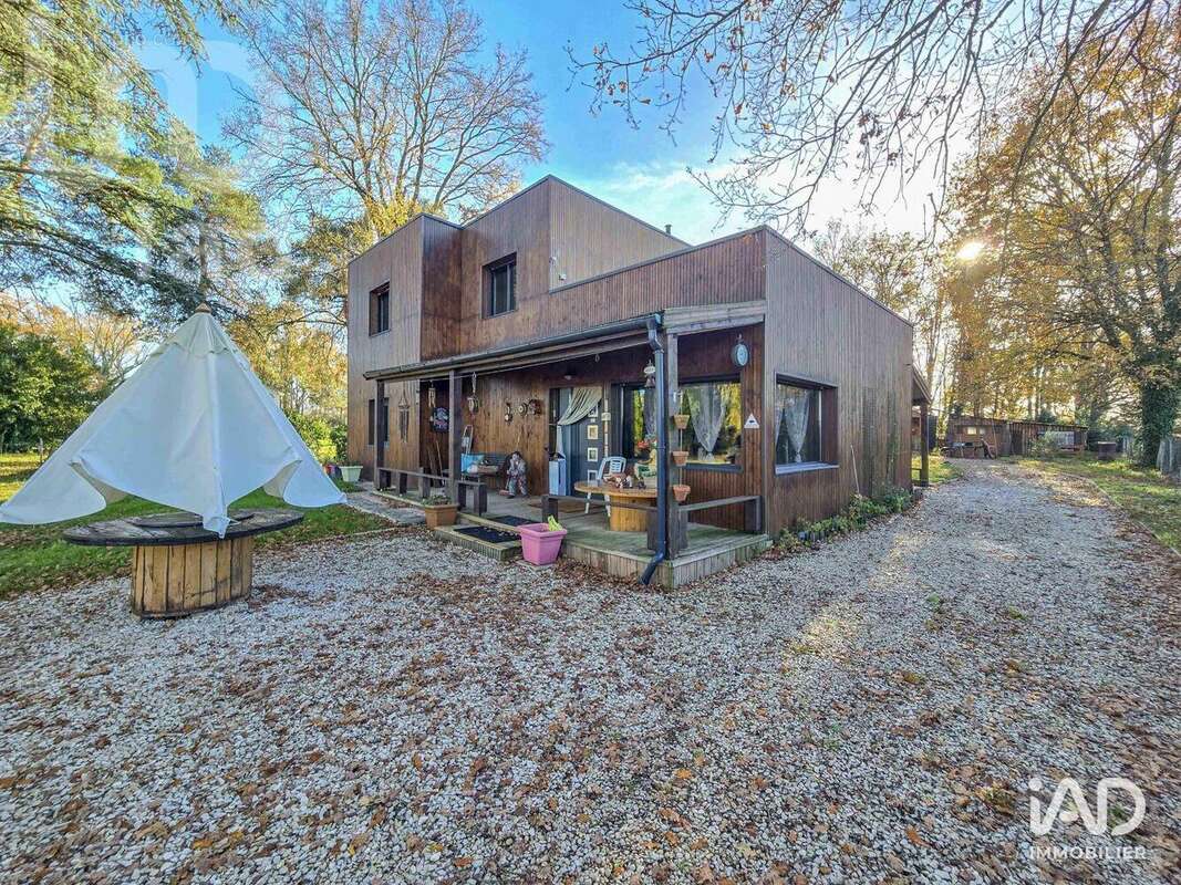 Maison 130 m² à Chailly-En-Gatinais  - photo 2