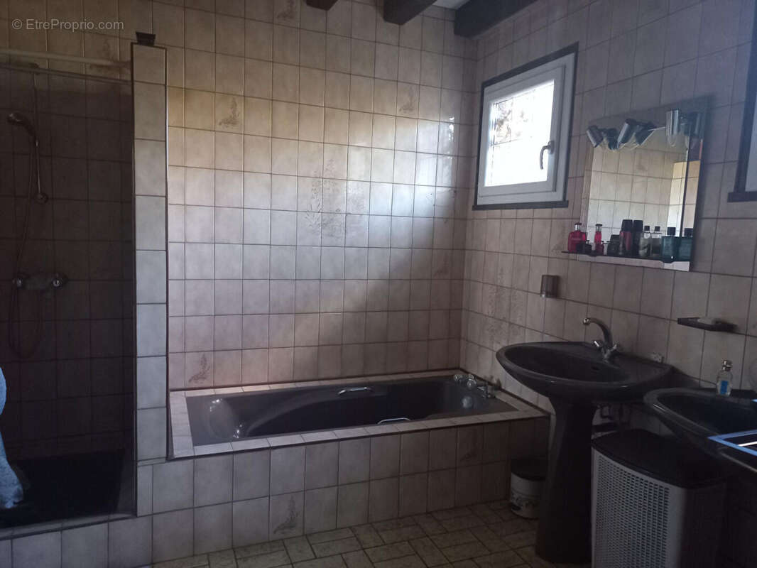 Maison à VIENNE-EN-VAL