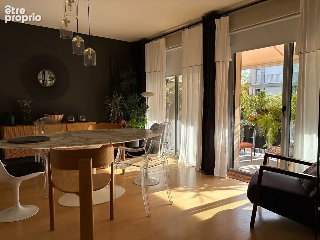 Très bel appartement de 182 m² en dernier étage avec terrasse dans un immeuble de grand standing avec ascenseur - photo 2