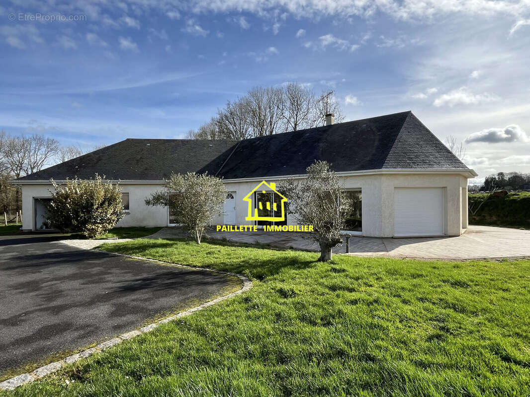 Maison à SAINT-ROMAIN-DE-COLBOSC