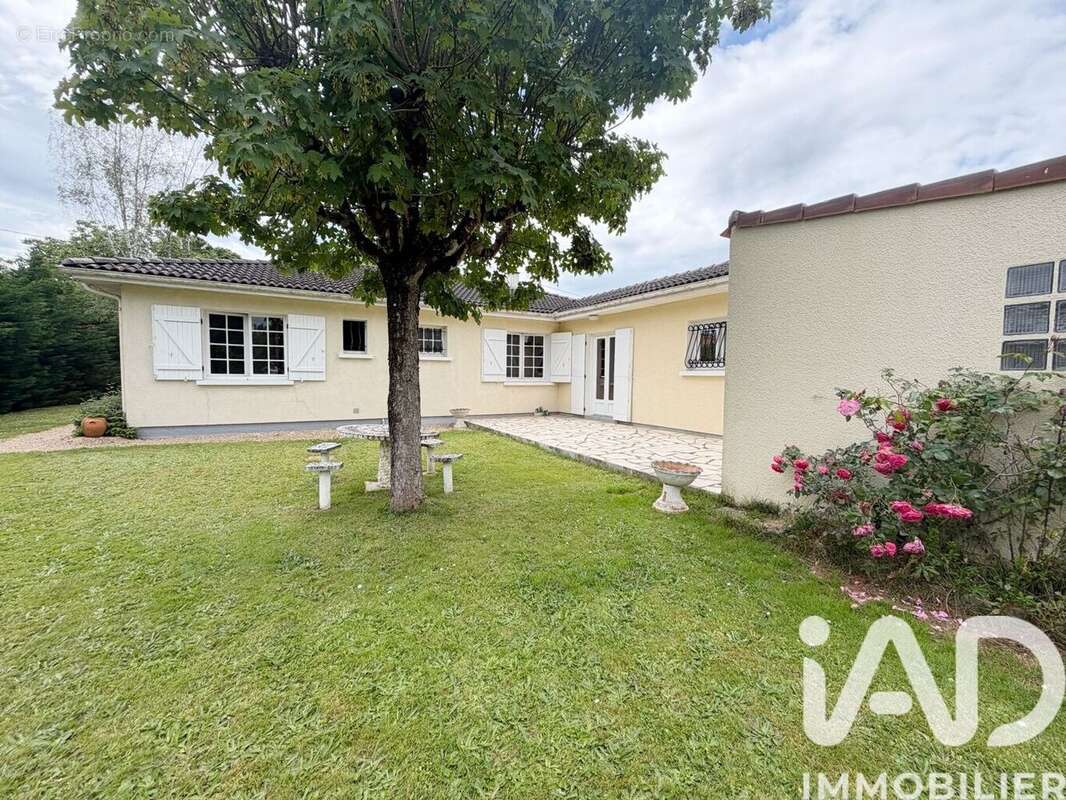Photo 2 - Maison à MONTPON-MENESTEROL