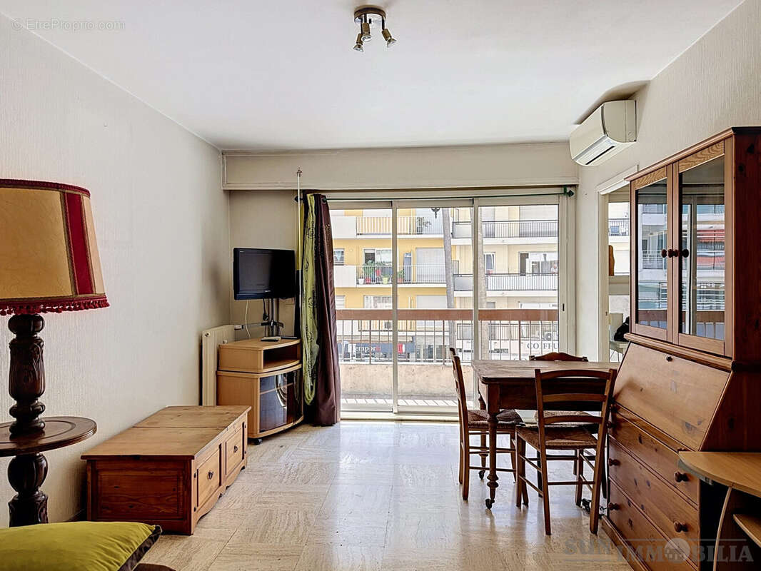 Appartement à CAGNES-SUR-MER