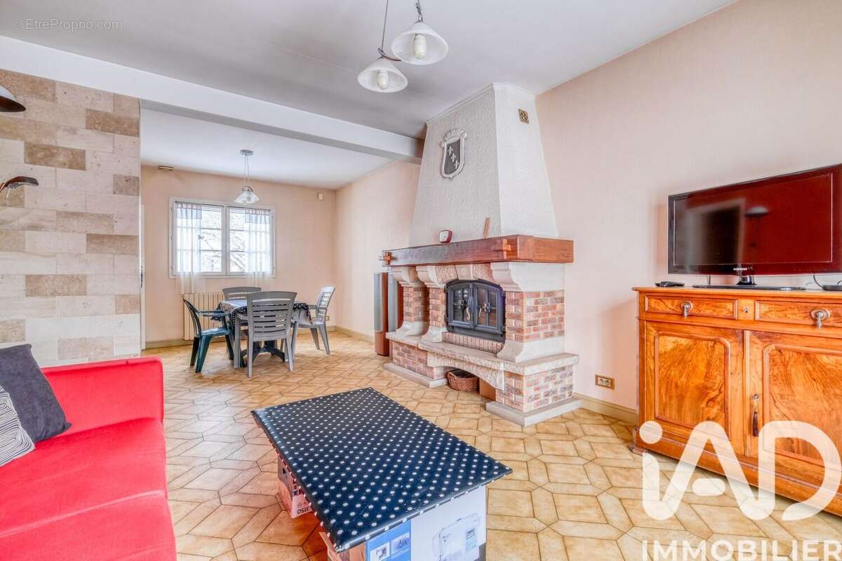 Photo 6 - Maison à VILLENOY