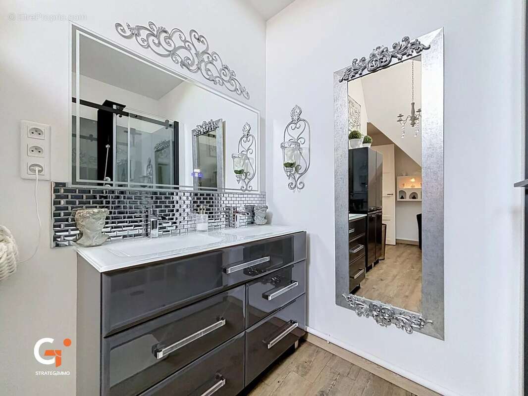 Sotteville-lès-Rouen Maison 8 pièces 147 m² - photo 25