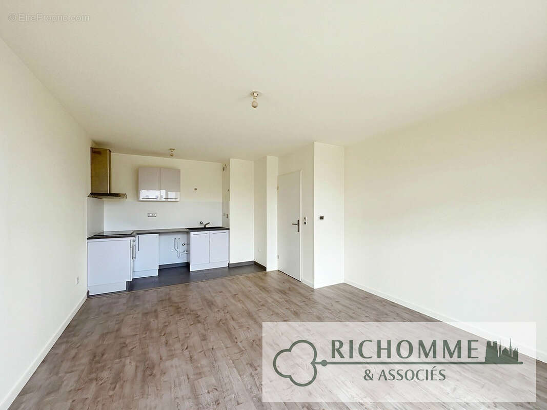 Appartement à BEZANNES