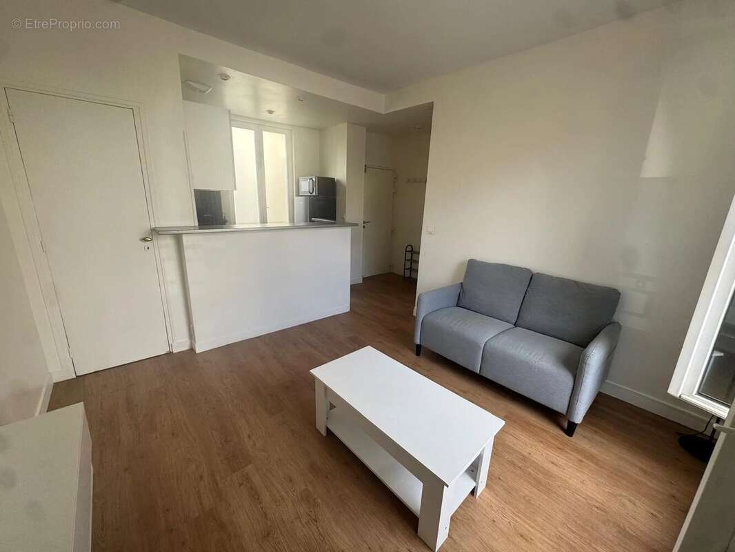 Appartement à SAINT-MAUR-DES-FOSSES