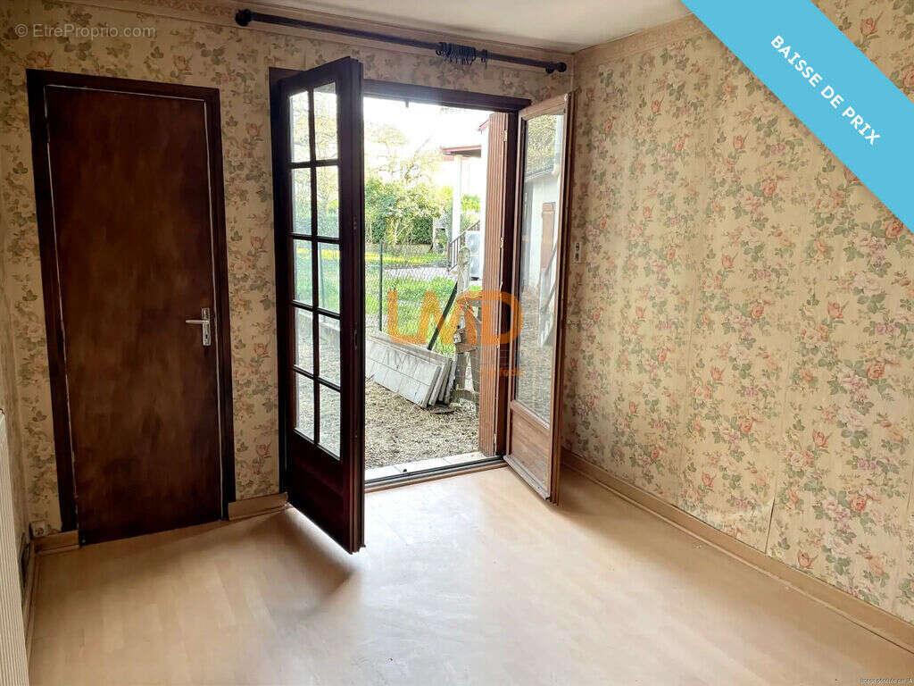 Maison à DECAZEVILLE