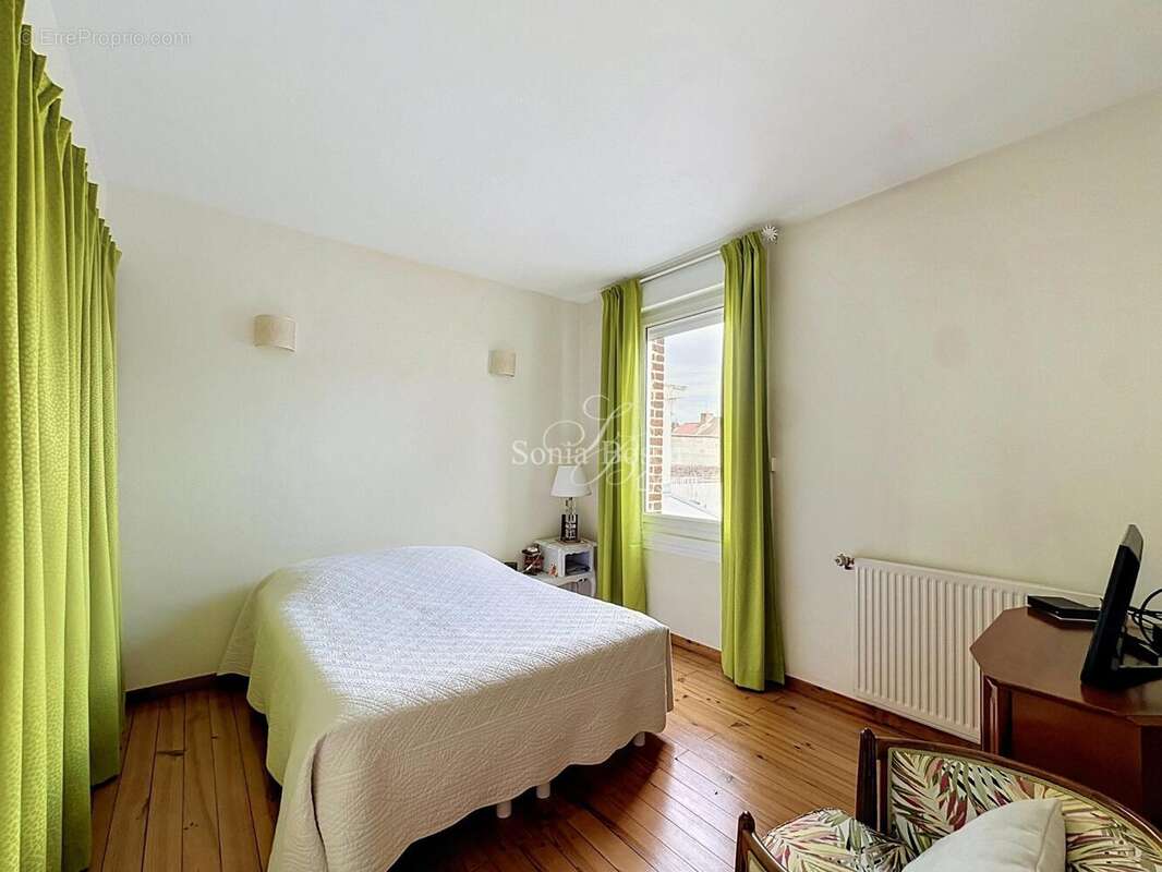 Photo 8 - Maison à AVION